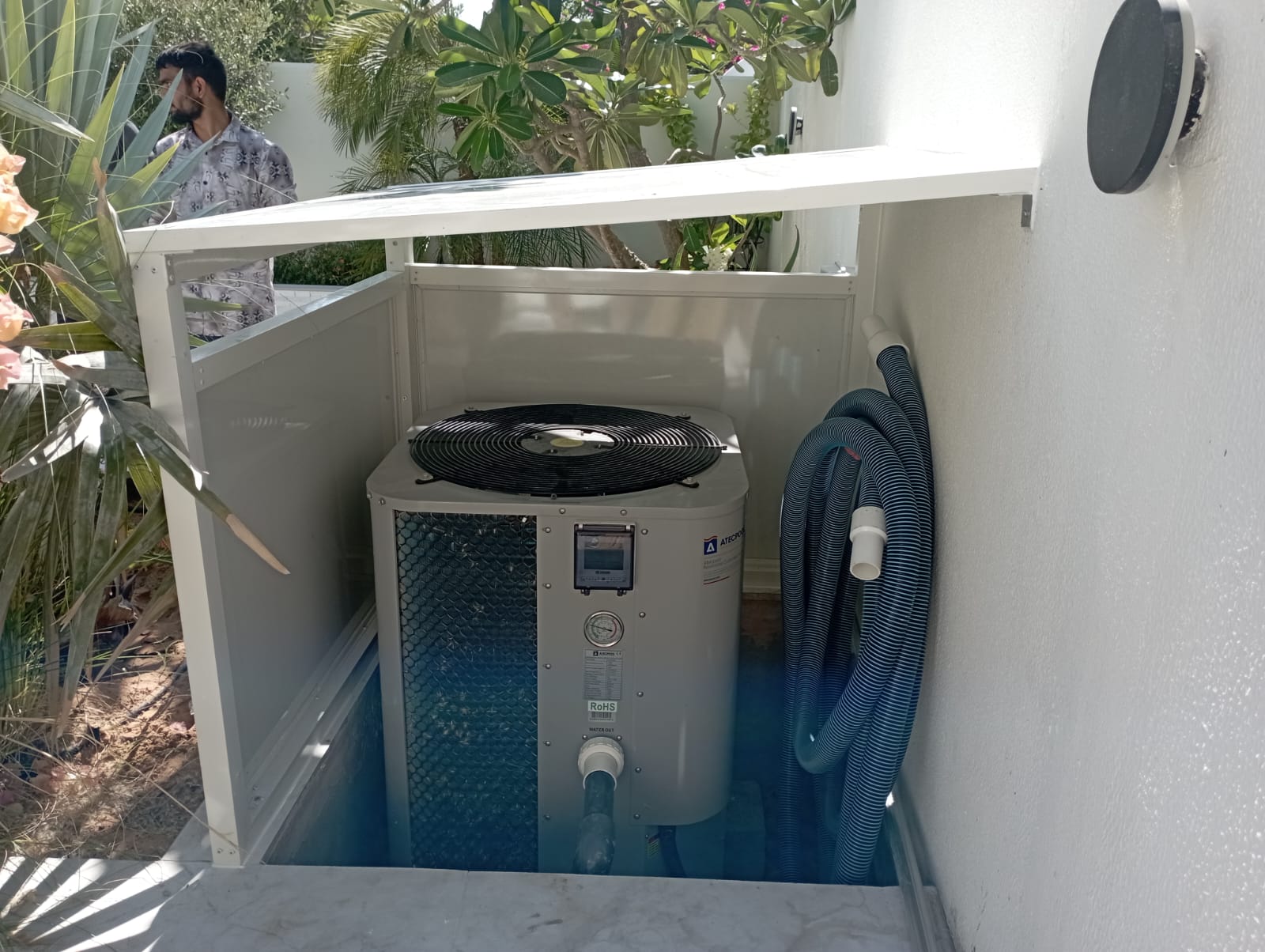 Aluminum AC unit enclosure closed